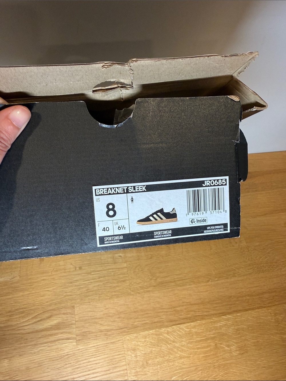 Adidas Breaknet Sleek Sneakers Black Gold Gum Sole Women’s Size 8 NWT - Picture 16 of 17